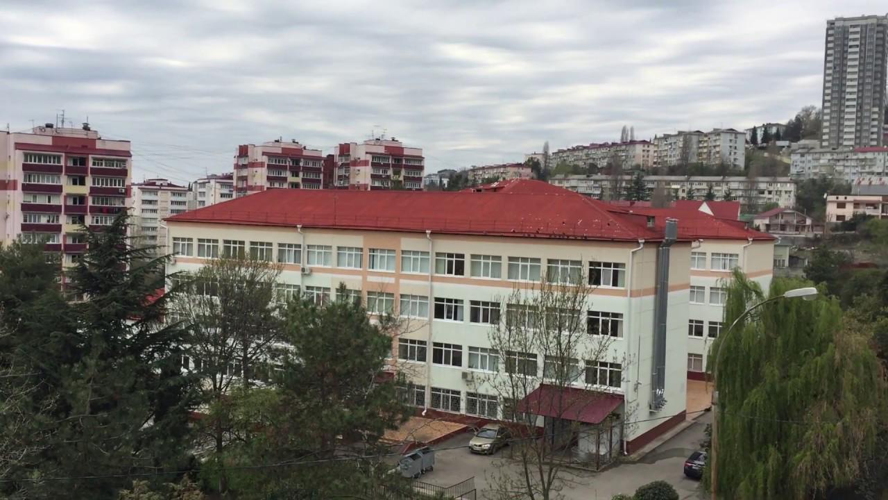 Фотография школы.